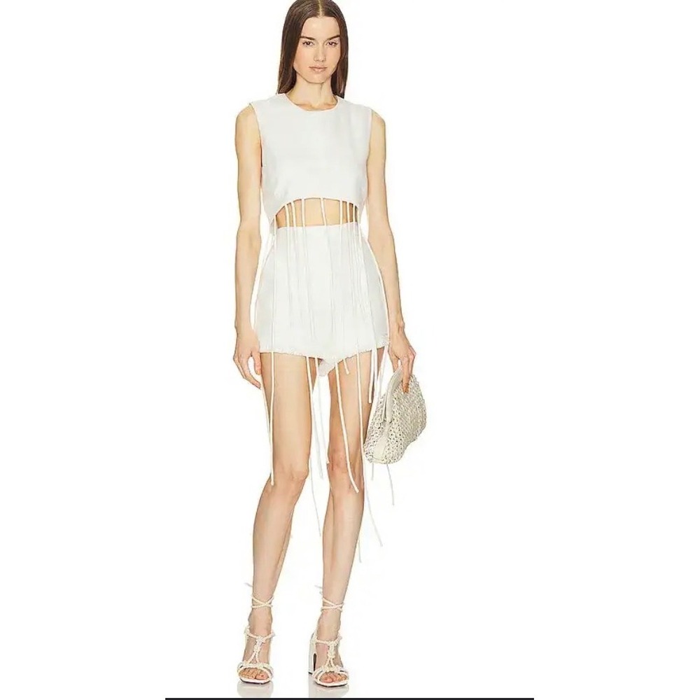 Alexis White Sleeveless Fringe Crop Top Tassel Hem Crew Neck Size XL
